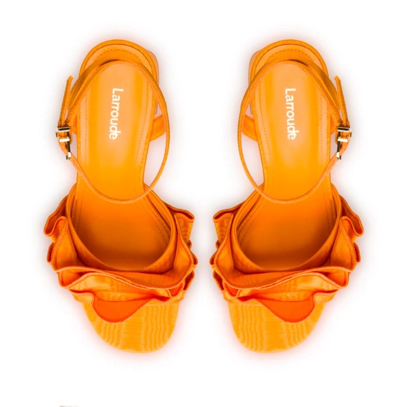 Larroude Selena Ruffle Sandals - Picture 5 of 5